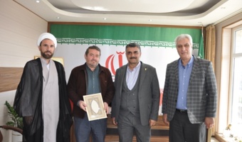 محور تقدیر از مسئول امین اموال مرکز تحقیقات و آموزش کشاورزی آذربایجان شرقی