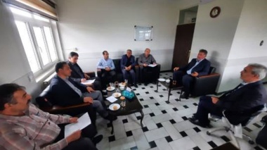 نشست معاون پژوهشی مرکز در راستای نظارت بر حسن اجرای برنامه الگوی کشت ملی محصولات زراعی در استان آذربایجان شرقی